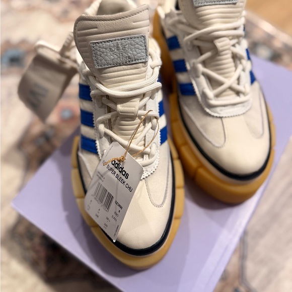 adidas gazelle silver green womens Ivy Park Super Sleek Chunky – WISI-Oi main image 1